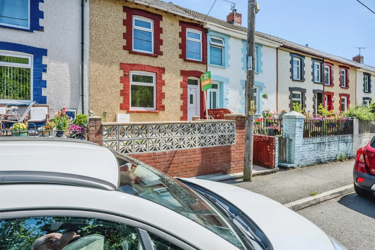 Brynhyfryd Terrace, Ebbw Vale, NP23, photo 38