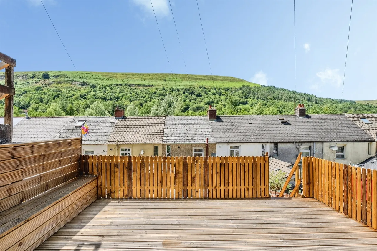 Brynhyfryd Terrace, Ebbw Vale, NP23, photo 34