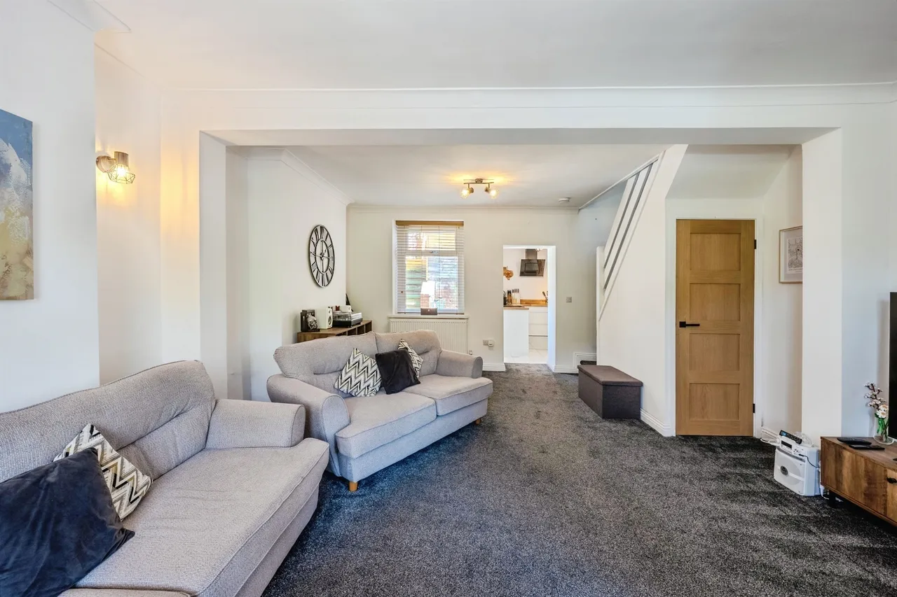 Brynhyfryd Terrace, Ebbw Vale, NP23, photo 14
