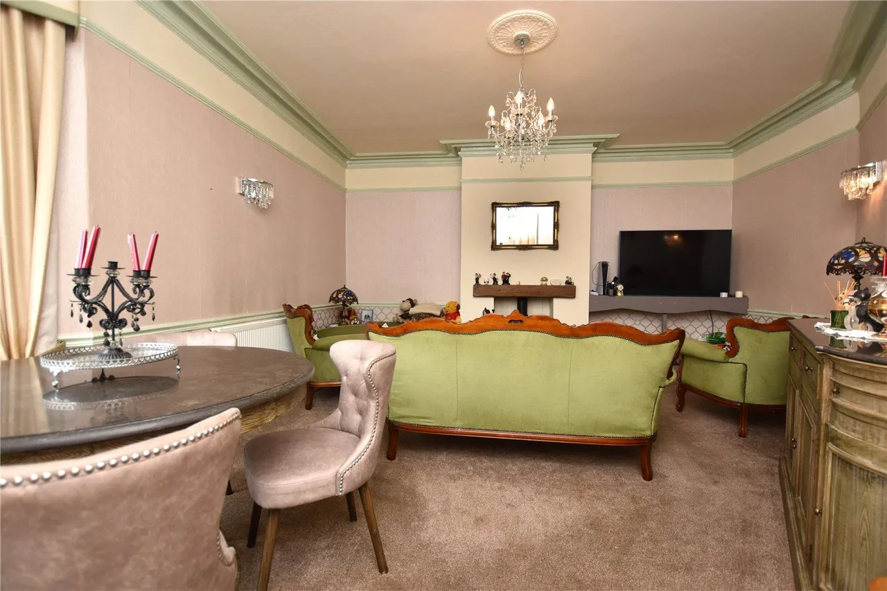 Upper Croft Road, Batley, WF17, photo 10