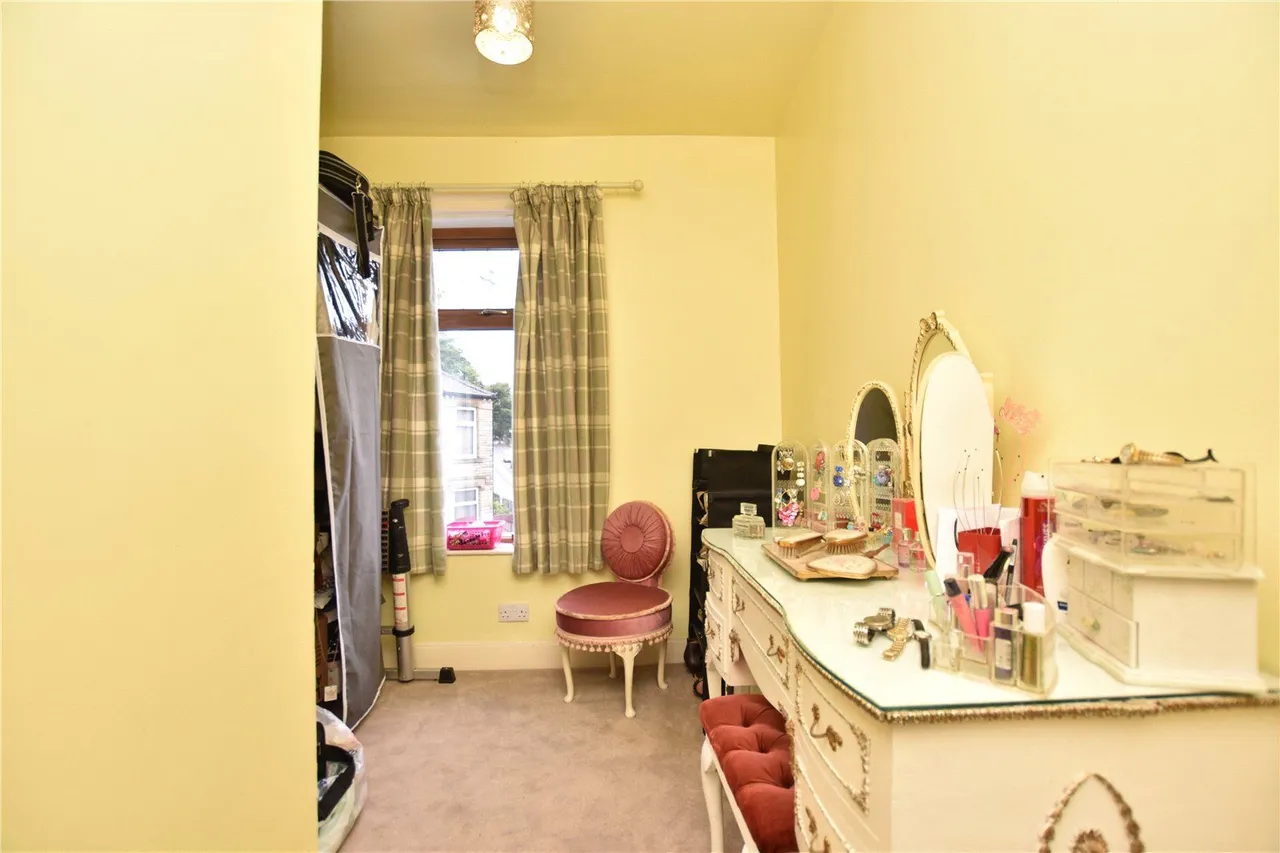 Upper Croft Road, Batley, WF17, photo 9