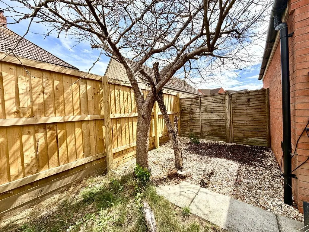 Poppy Close, Calne, photo 13