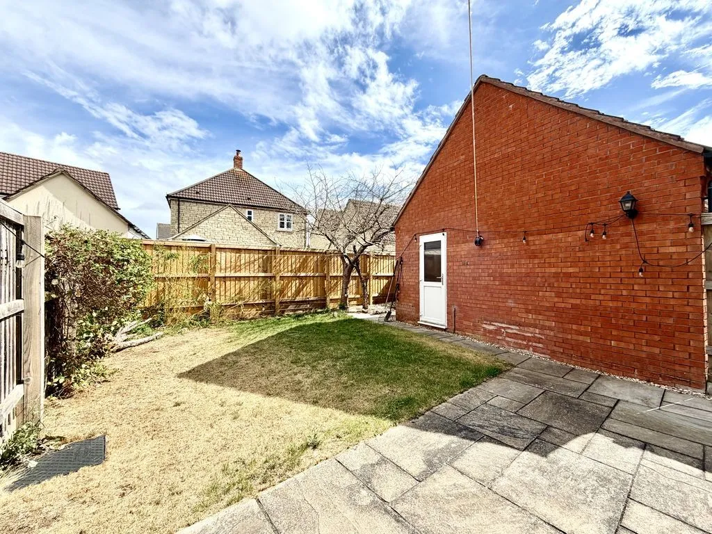 Poppy Close, Calne, photo 7