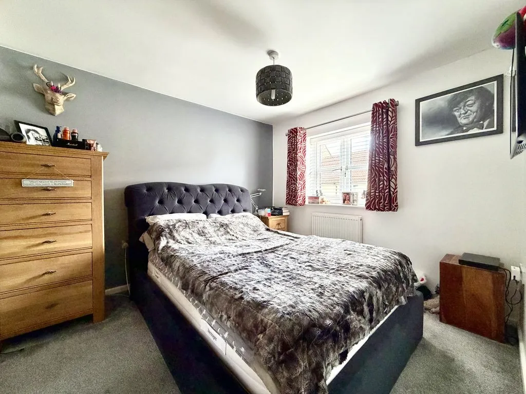 Poppy Close, Calne, photo 4
