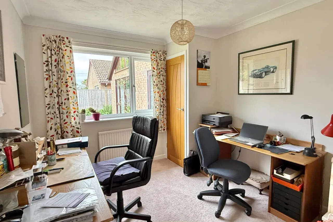 Heath Road, St. Leonards, BH24, photo 11
