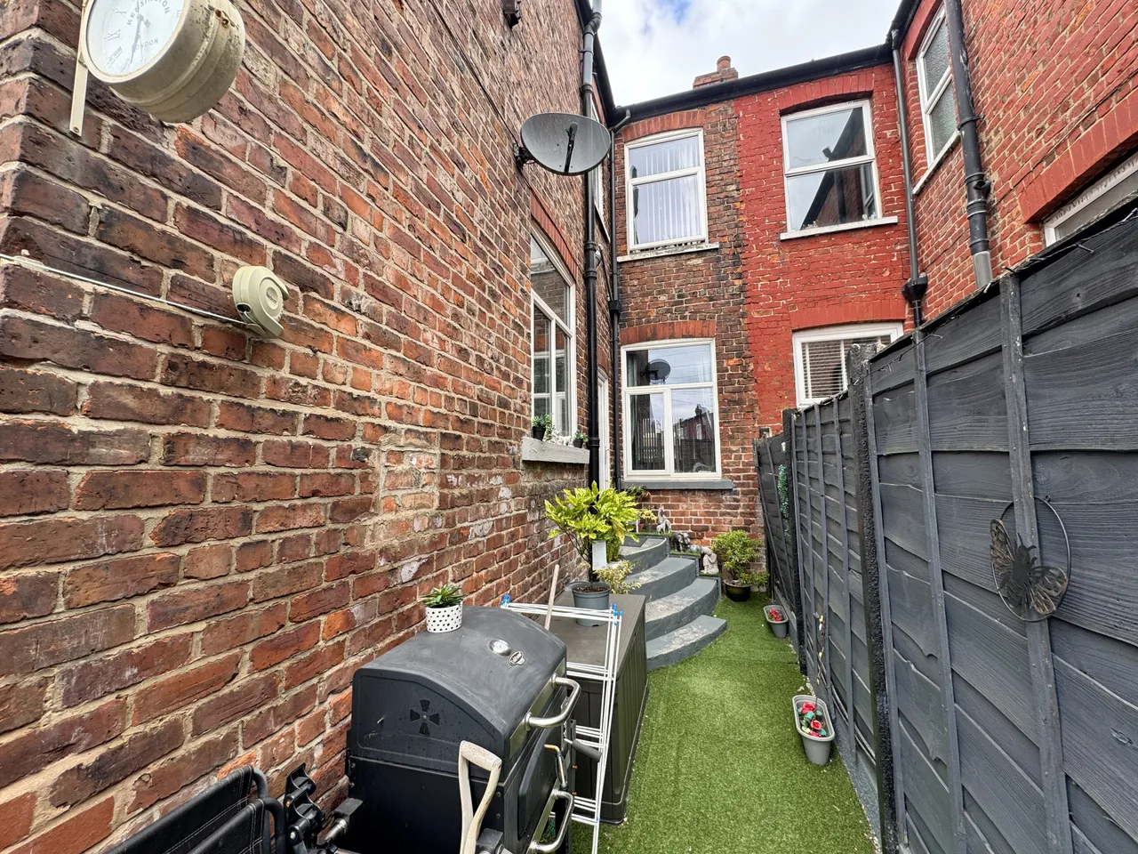 Cromwell Grove, Levenshulme, M19, photo 12