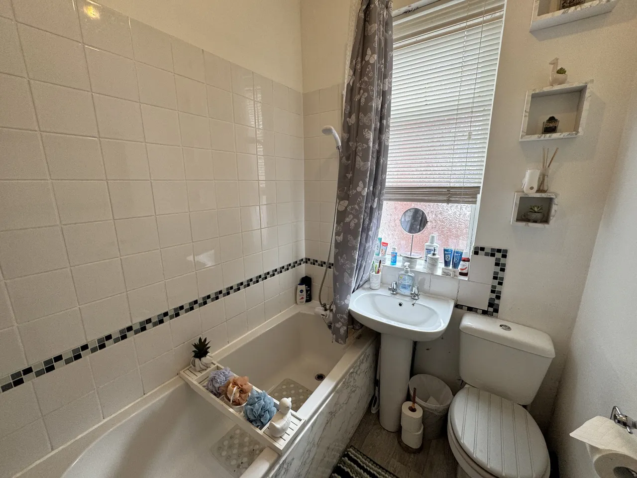 Cromwell Grove, Levenshulme, M19, photo 13