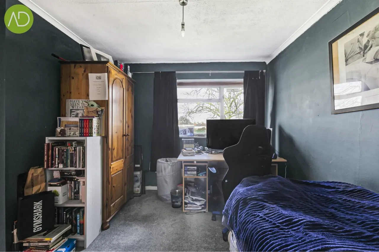Rowlands Close, Cheshunt EN8 9NW, photo 10