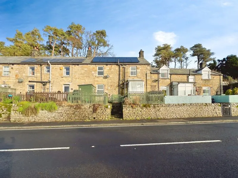 2 bed property for sale, Redeholm Newcastle Upon Tyne NE19 1RH, NE19