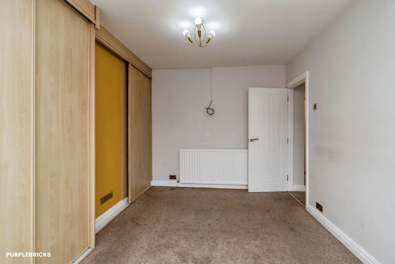 Wrexham Avenue, Walsall, photo 11