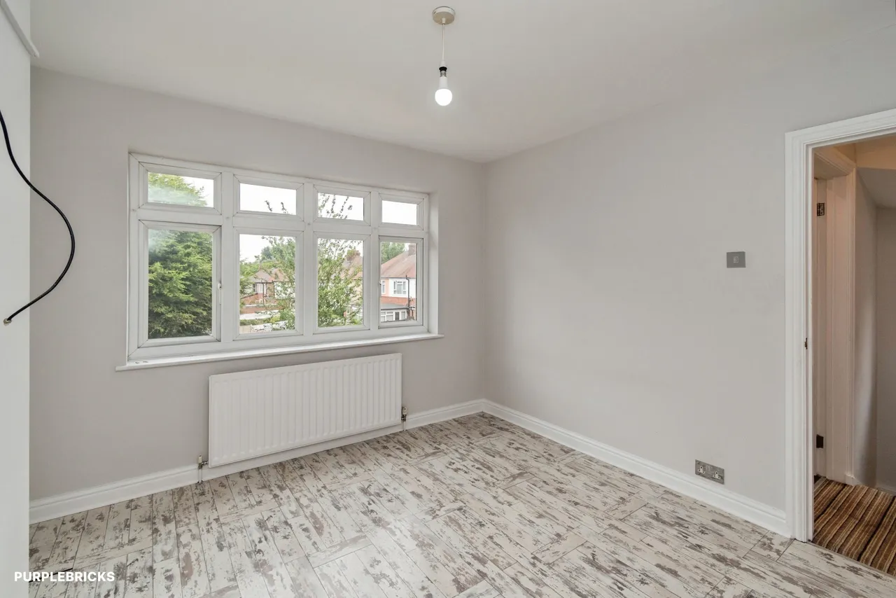 Wrexham Avenue, Walsall, photo 12