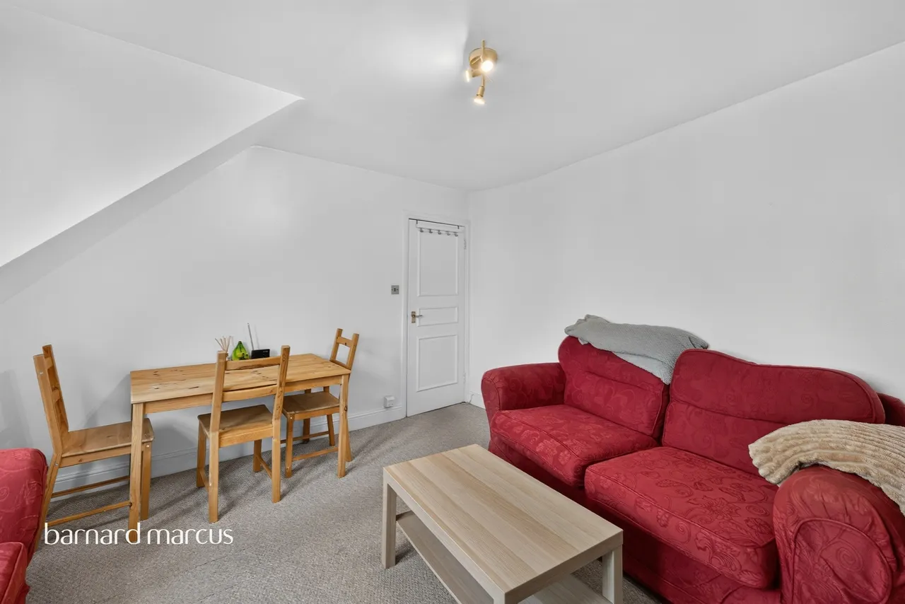 Valley Road, London, SW16, photo 4