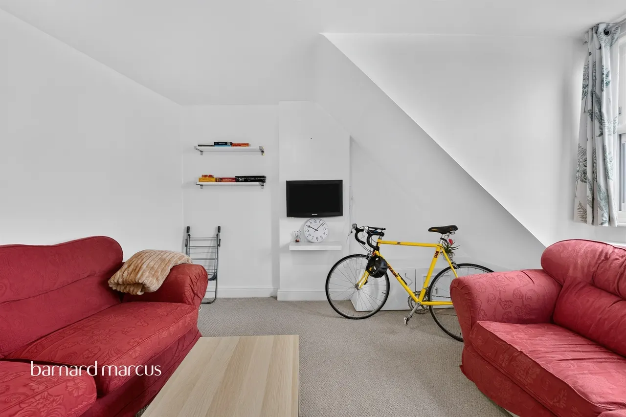Valley Road, London, SW16, photo 6