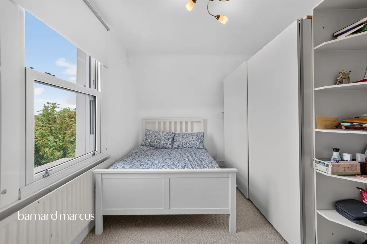 Valley Road, London, SW16, photo 17