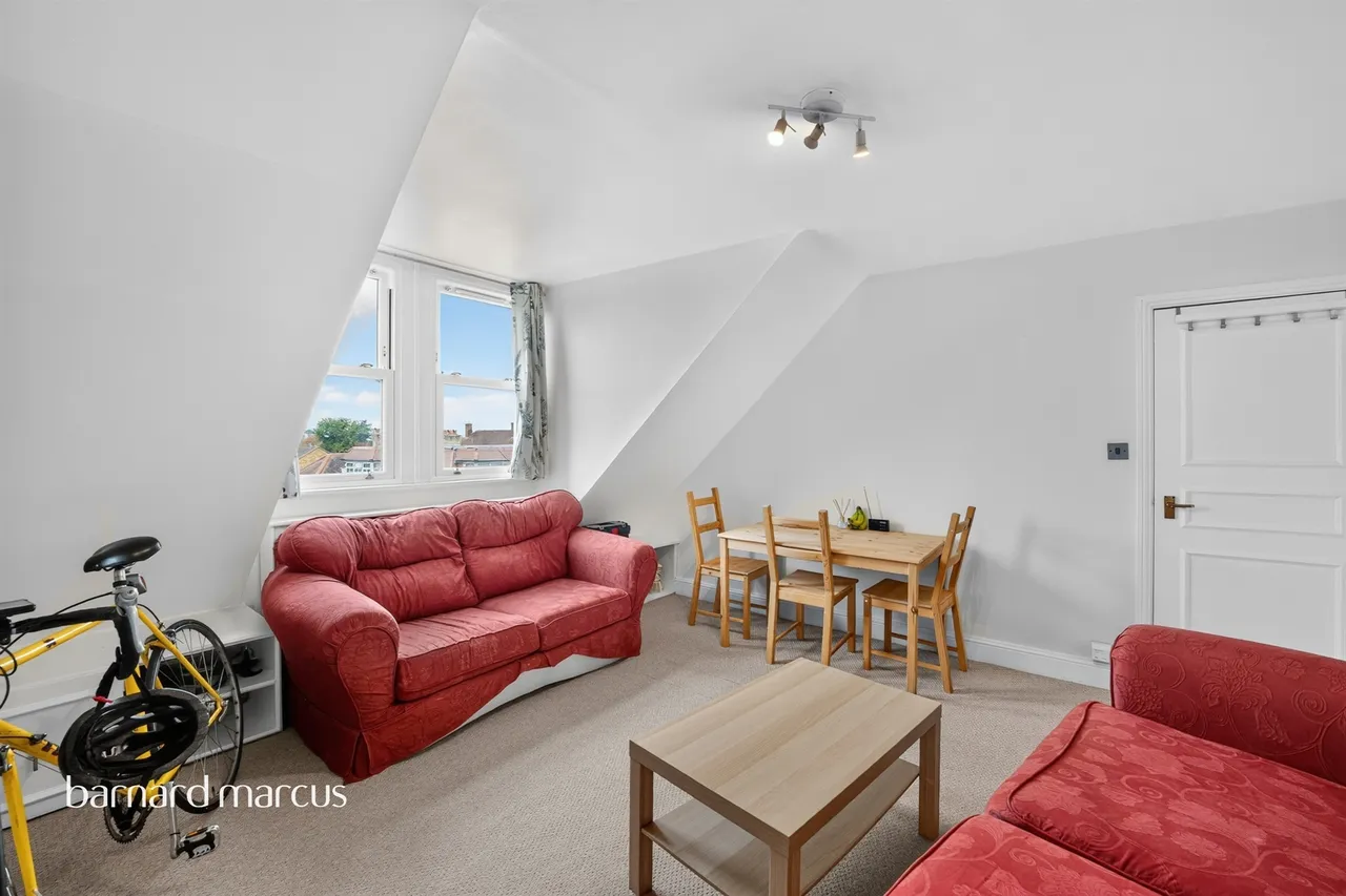 Valley Road, London, SW16, photo 3
