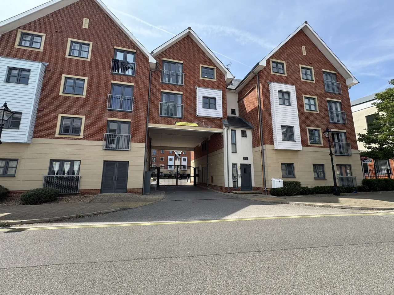 2 bed flat for sale — St James Street, Landport, Portsmouth, PO1