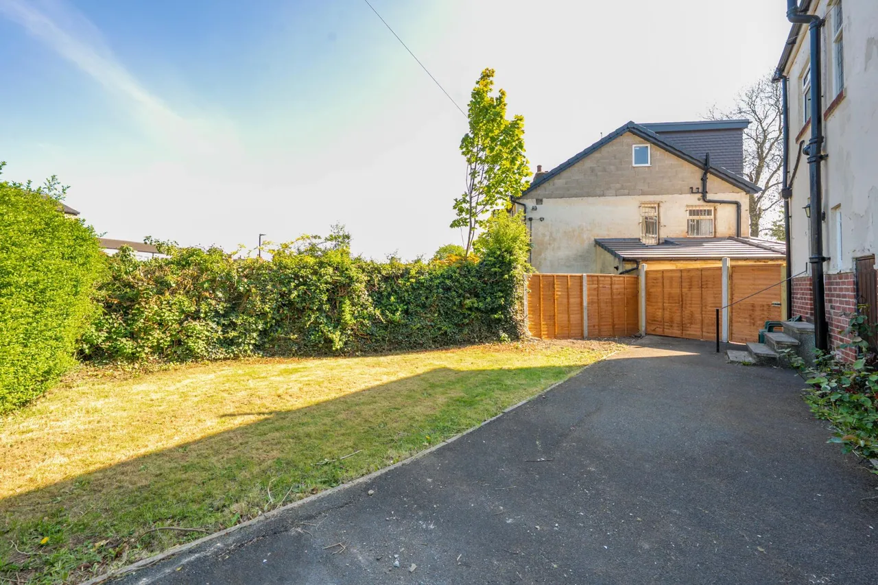 Henconner Avenue, Chapel Allerton, LS7, photo 12