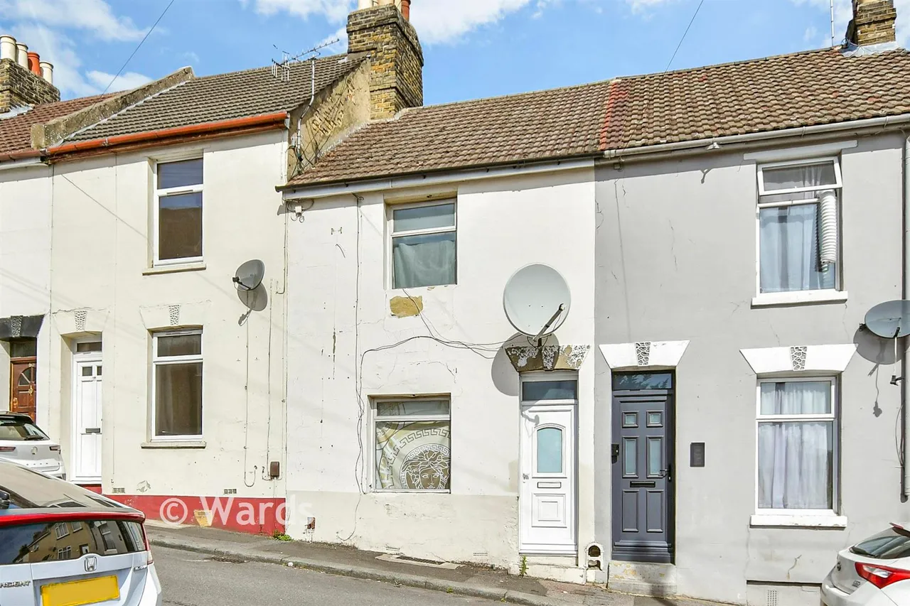 3 bed house for sale, Otway Street, Chatham, ME4