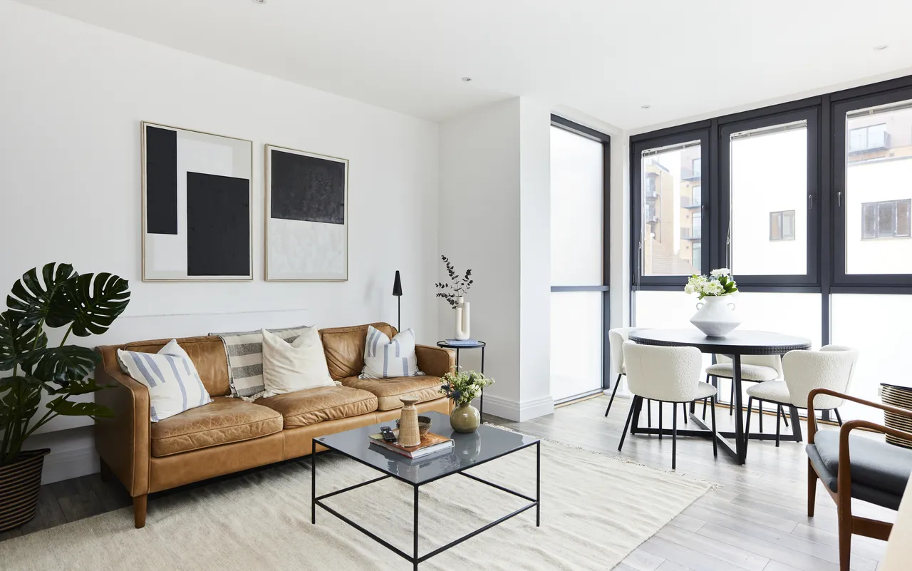 2 bed flat for sale — Manor Park Road, London, NW10