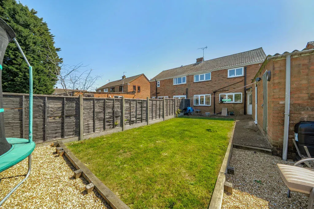 Forfar Drive, Bletchley, Milton Keynes, Buckinghamshire, MK3 7LS, photo 10