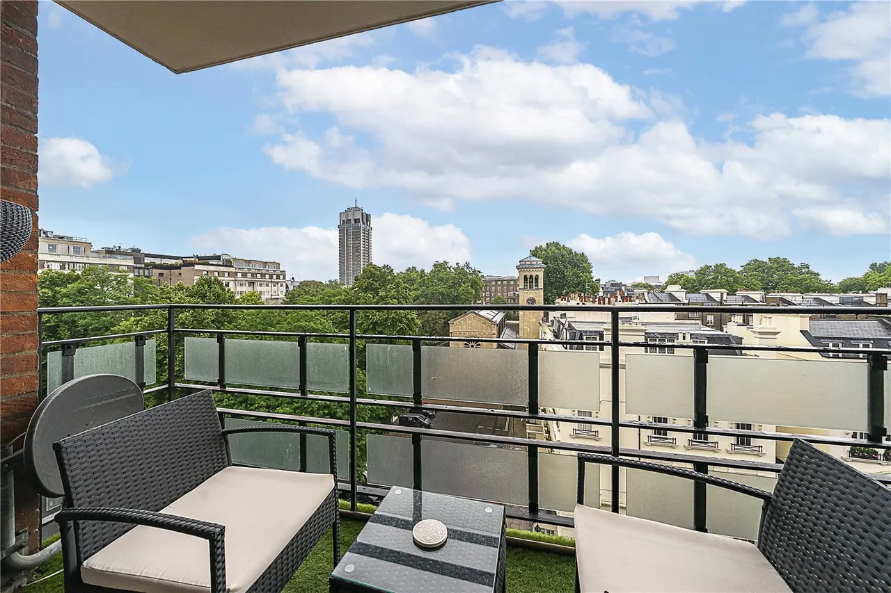 Ennismore Gardens, London, SW7, photo 2