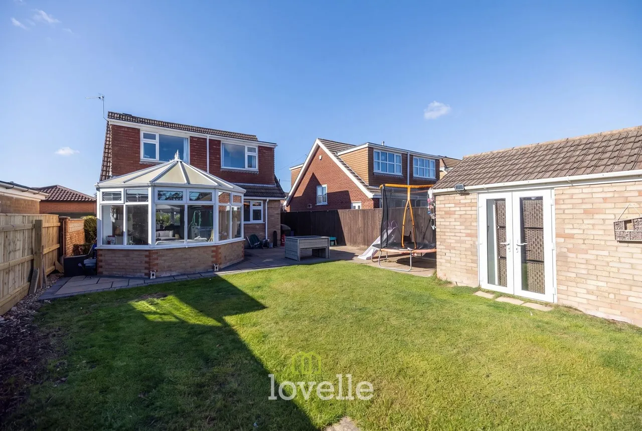 Woodfield Close, Humberston, DN36, photo 27