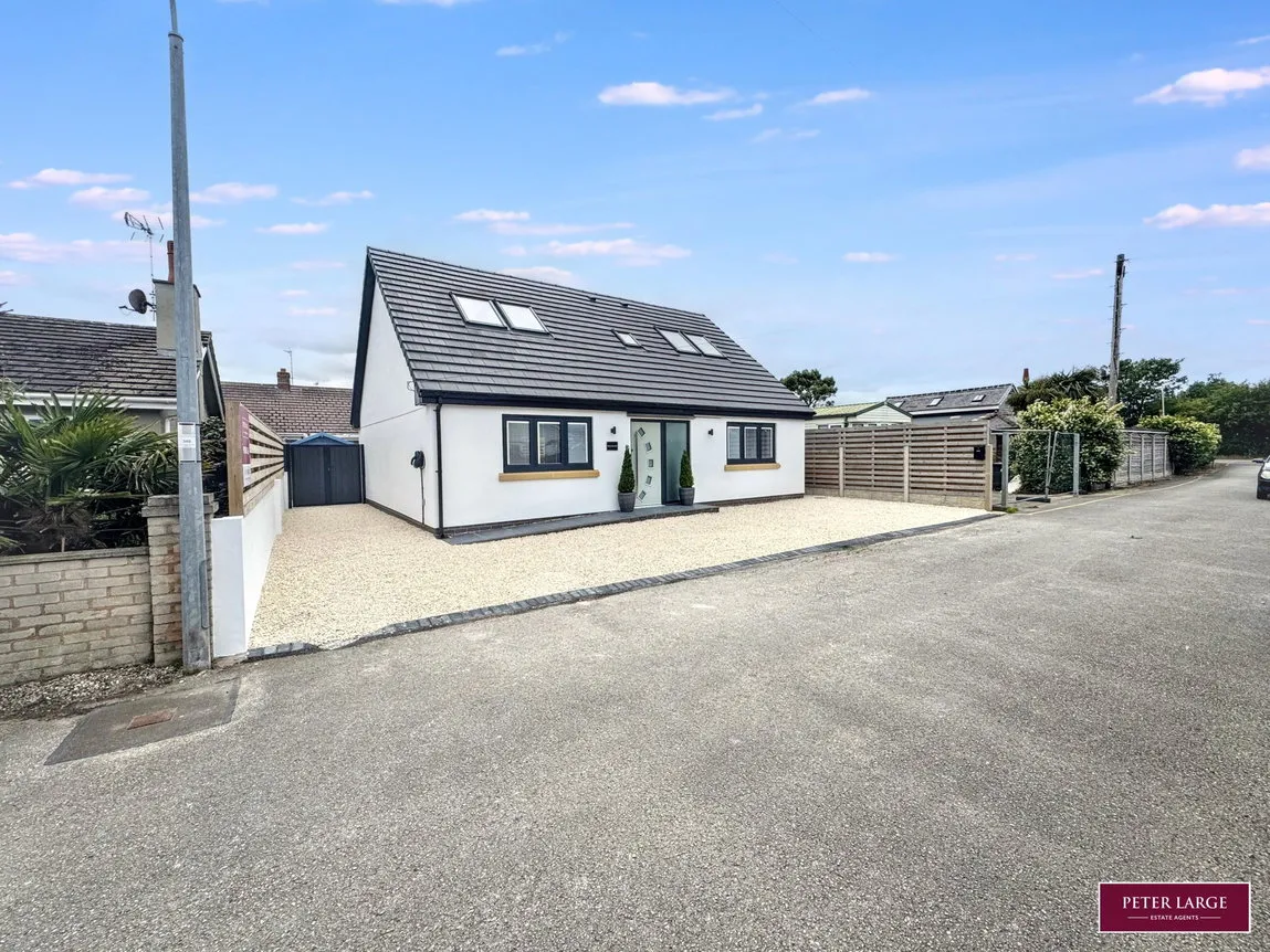 Beach Close, Talacre, Talacre, Flintshire, CH8 9RF, photo 15