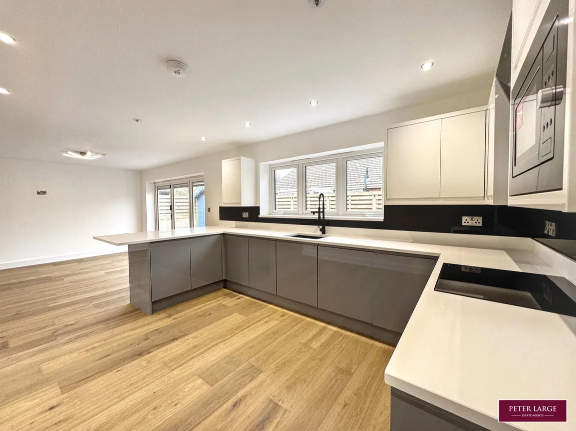 Beach Close, Talacre, Talacre, Flintshire, CH8 9RF, photo 13
