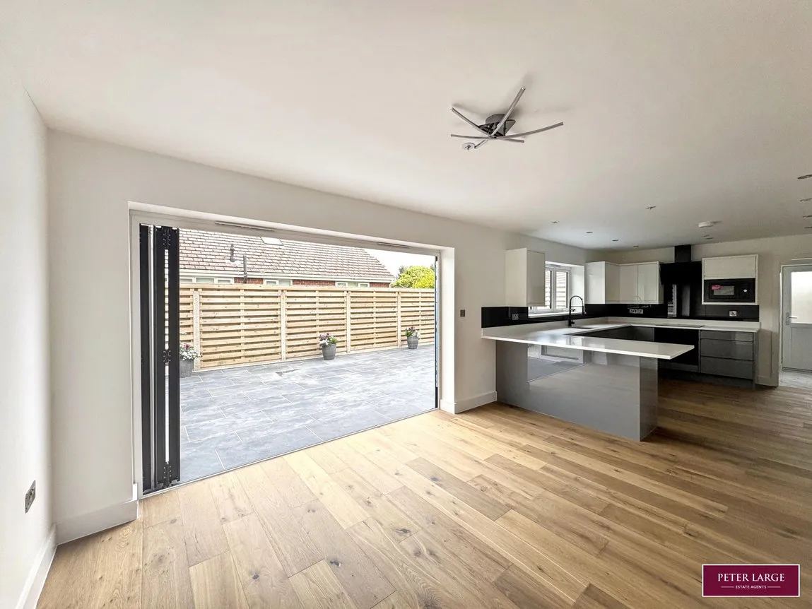 Beach Close, Talacre, Talacre, Flintshire, CH8 9RF, photo 17
