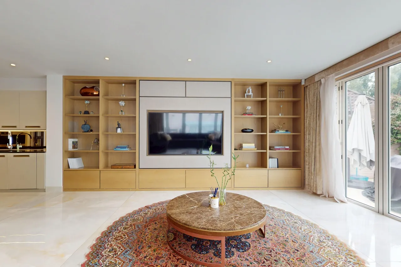 Fairholme Gardens, London, N3, photo 6