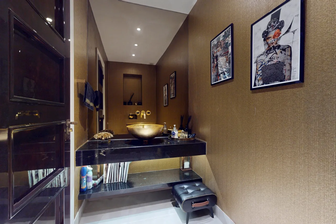 Fairholme Gardens, London, N3, photo 30