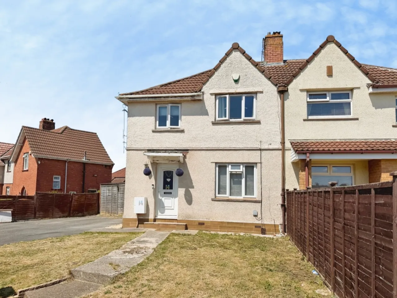 3 bed house for sale — Colchester Crescent, Knowle, Bristol, BS4 1SG
