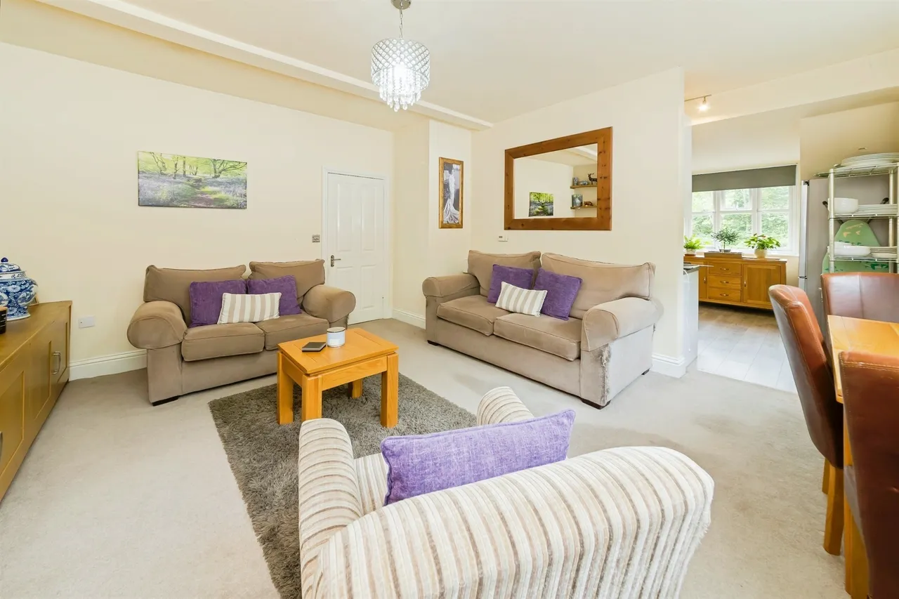 Brantridge Lane, Staplefield, RH17, photo 10