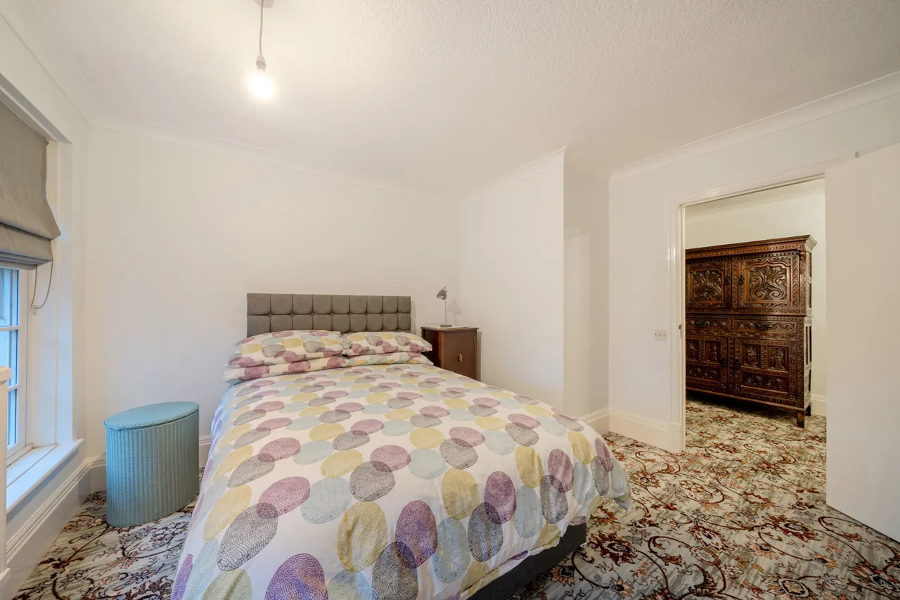 Ashurst Close, Northwood, HA6, photo 7