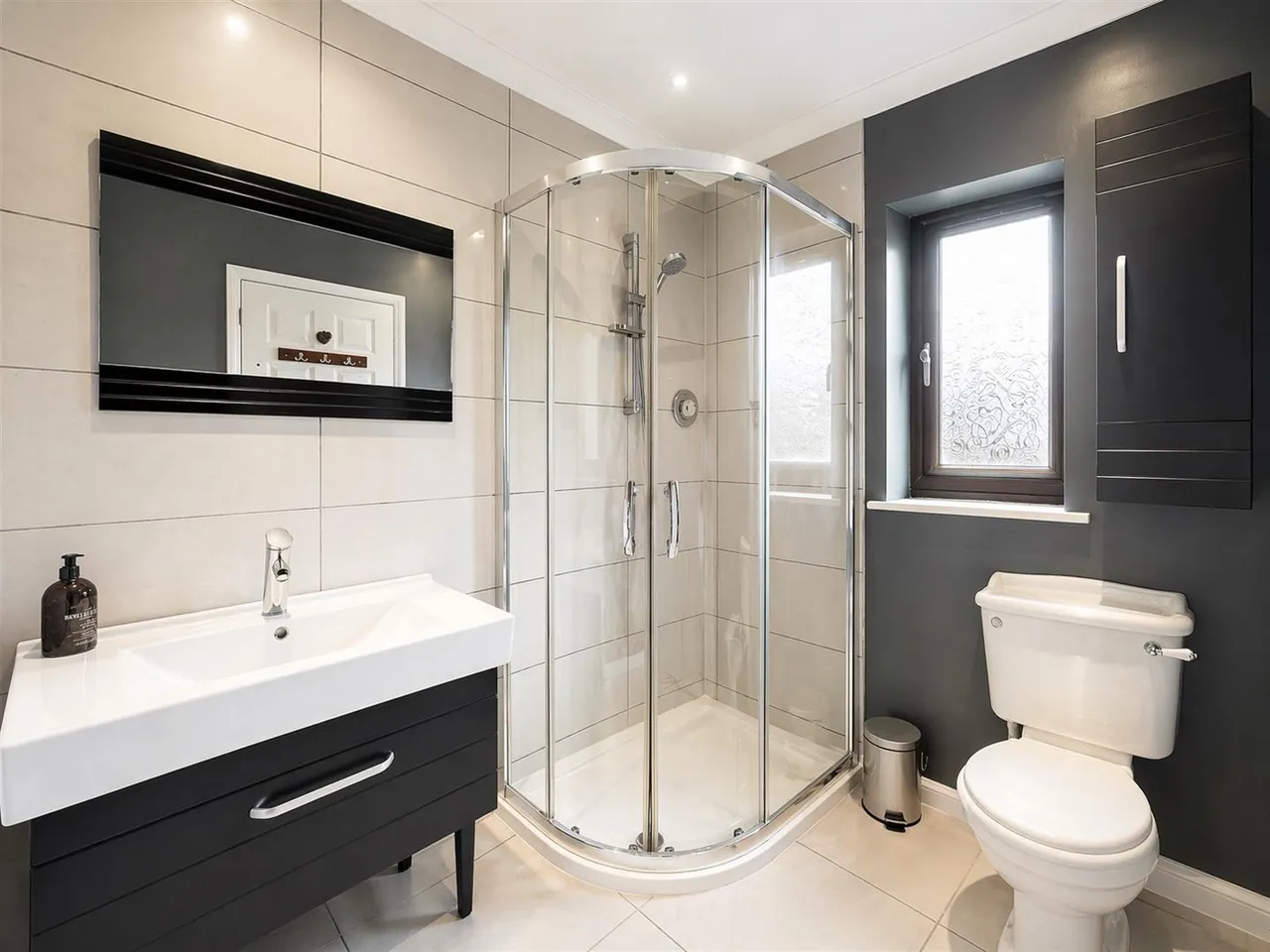 Kincardine Drive, Bletchley, photo 18
