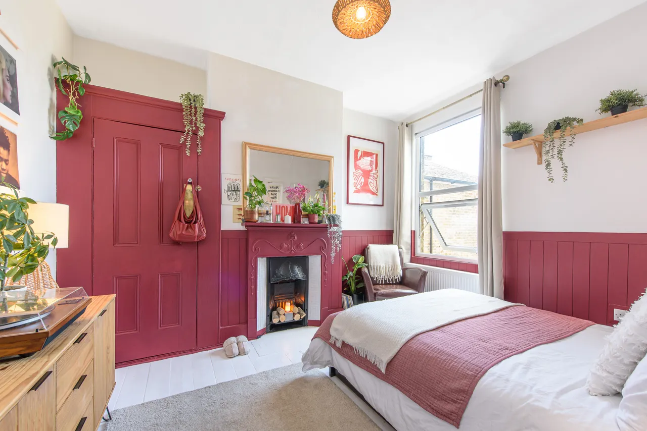 13 Gillingham Road, London, photo 8