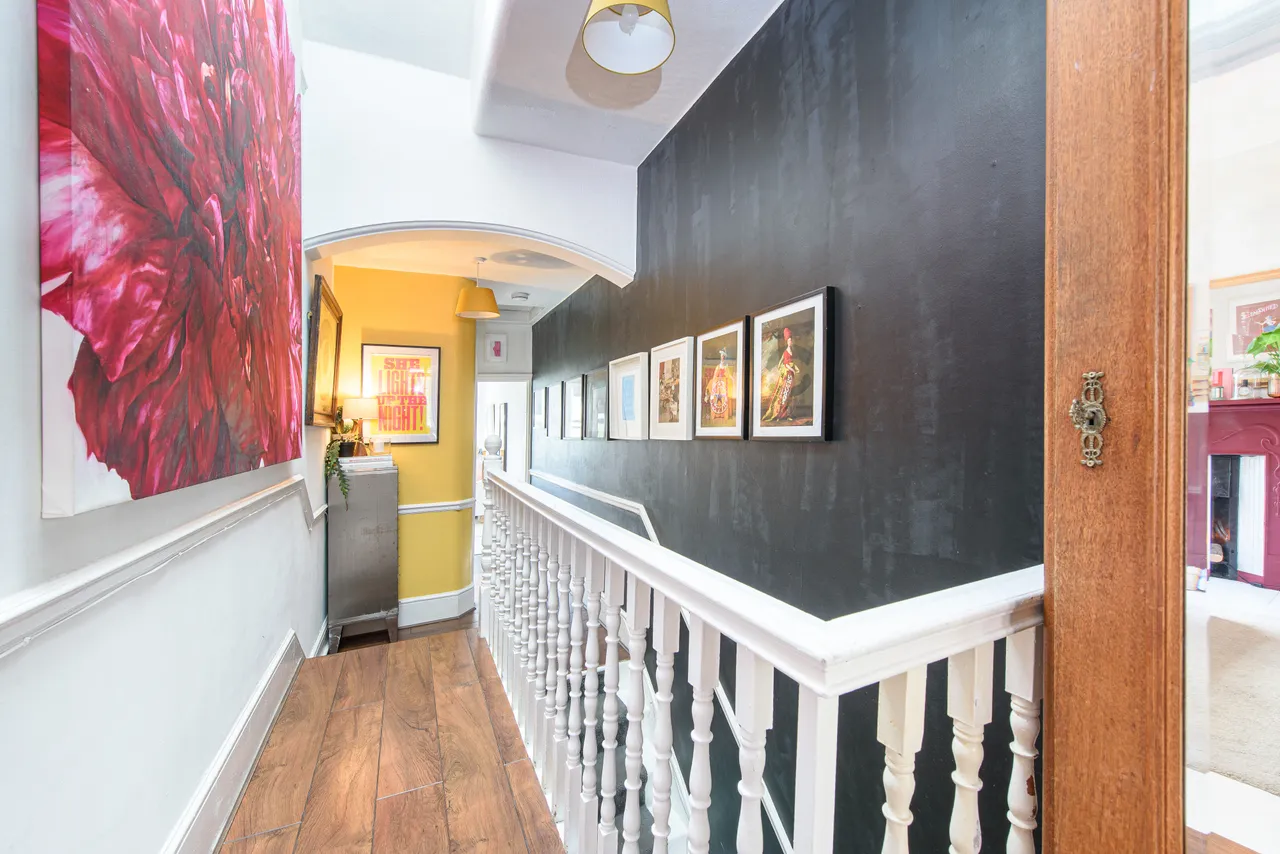 13 Gillingham Road, London, photo 11
