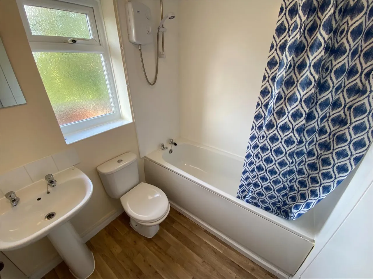 Linley Close Bridgwater, Somerset TA6 4HL, photo 6