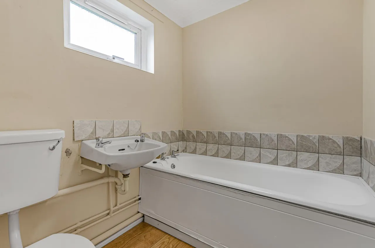 Landseer Court, Artists Way, Andover, photo 8