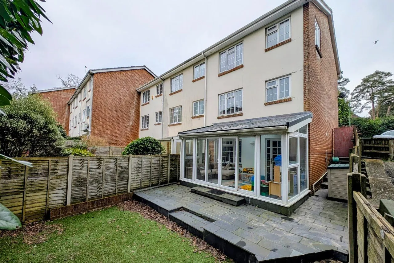 St. Ives Gardens, Bournemouth, BH2, photo 20