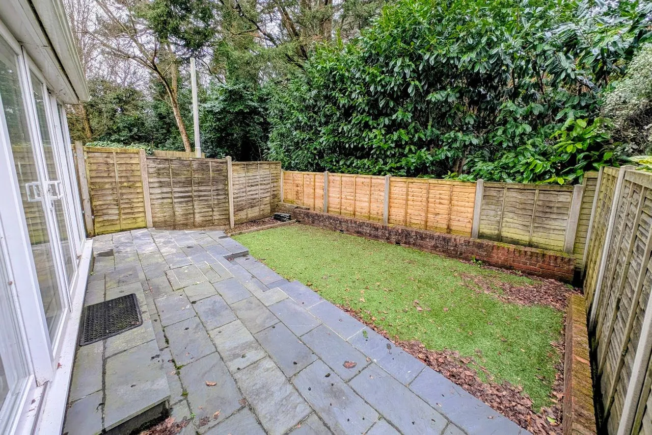 St. Ives Gardens, Bournemouth, BH2, photo 17