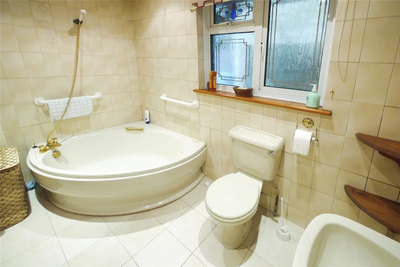 Doddinghurst, Brentwood, CM15, photo 8