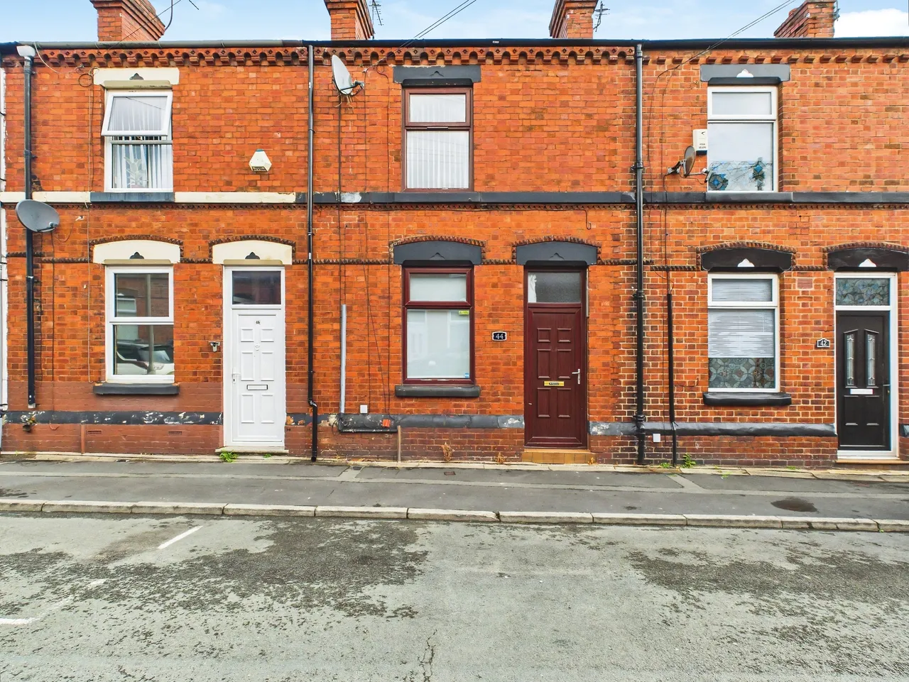 2 bed house for sale — Kitchener Street, St Helens, WA10