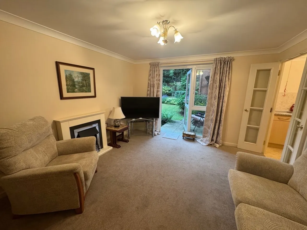 Cliff Lane, Holme Oaks Court, IP3, photo 3