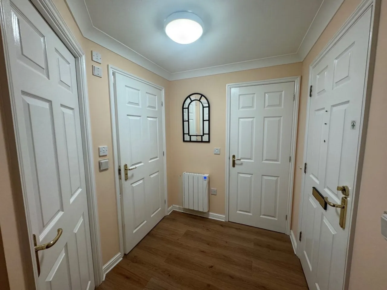Cliff Lane, Holme Oaks Court, IP3, photo 8
