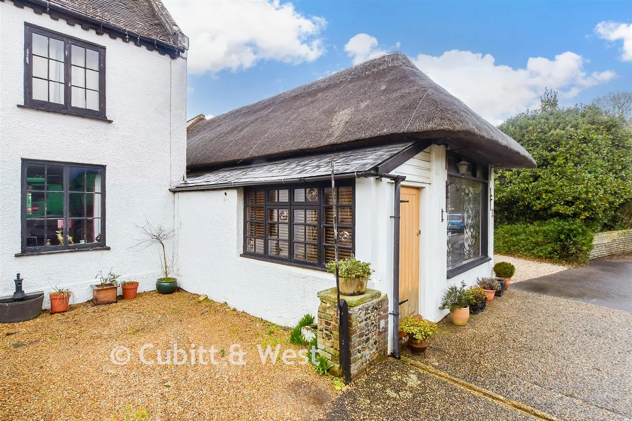 North End Road, Yapton, BN18, photo 11