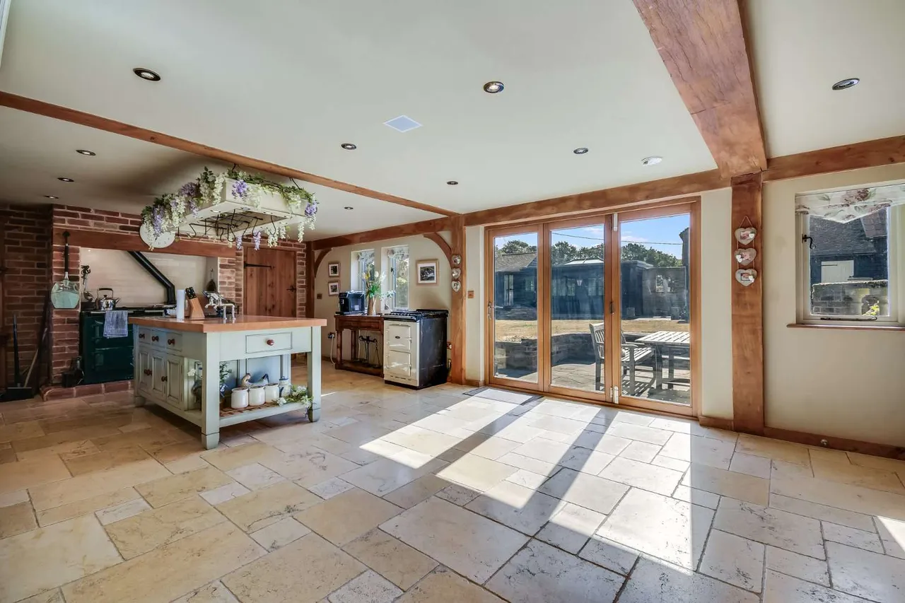 Barnston, Dunmow, Essex, CM6 3PR, photo 5