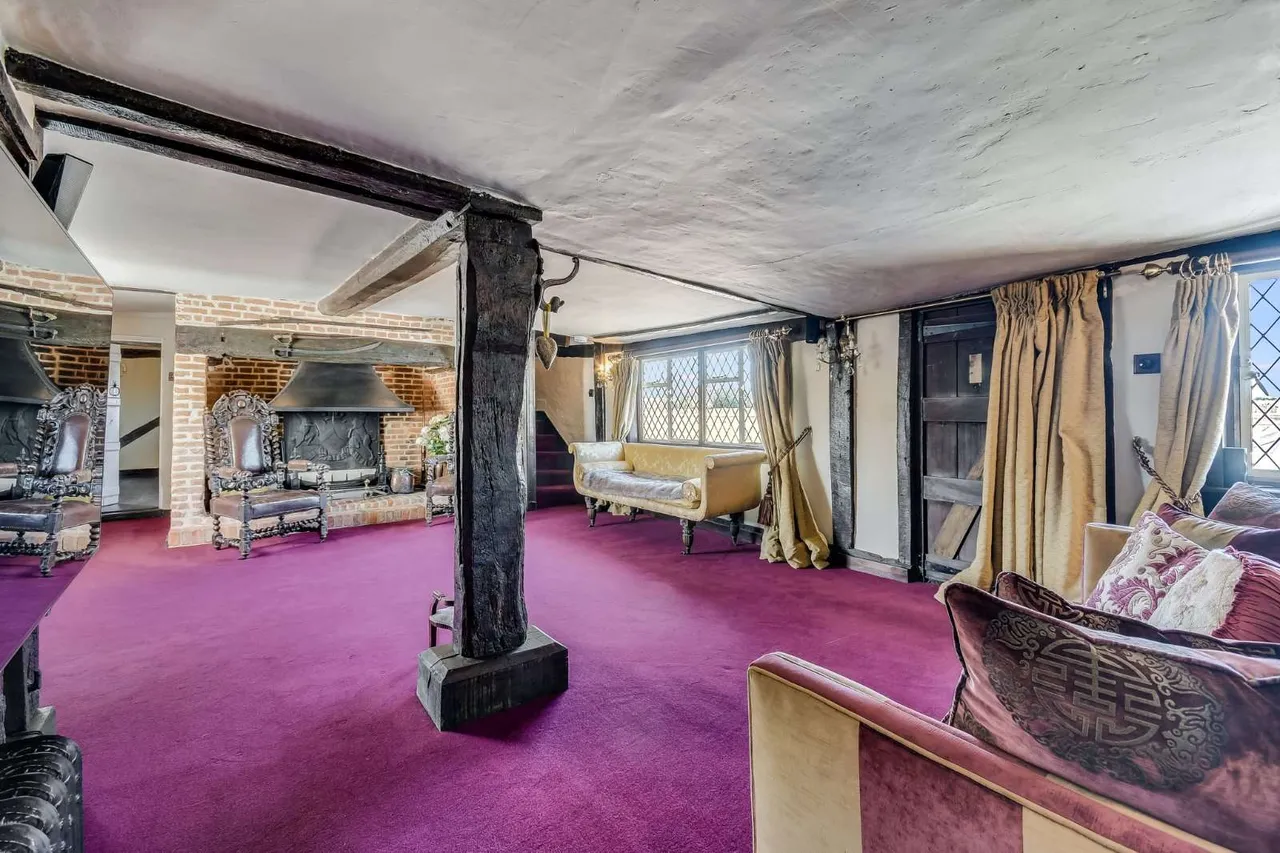 Barnston, Dunmow, Essex, CM6 3PR, photo 2