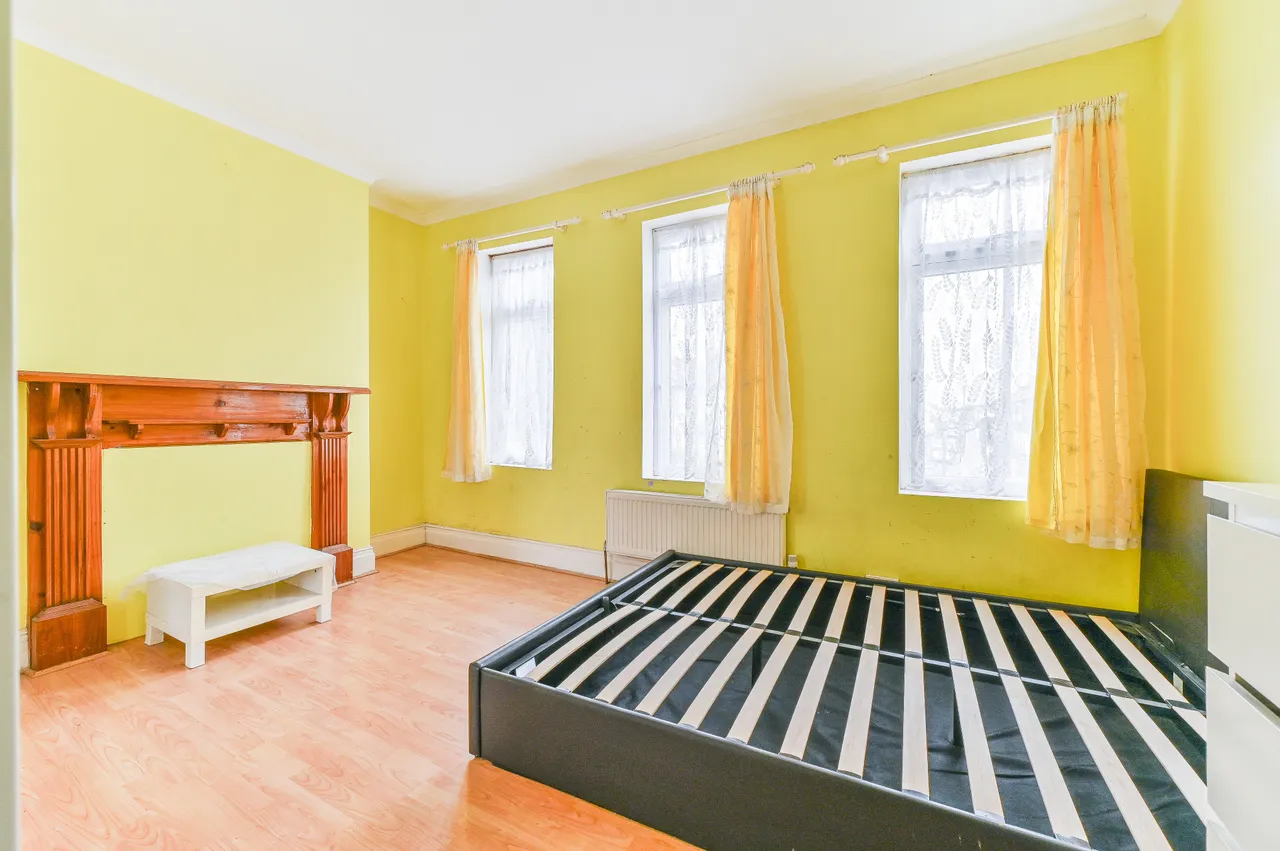 17 Sandringham Road, Thornton Heath, photo 7