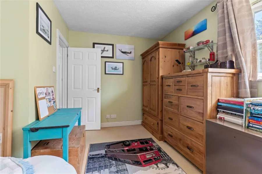 with 5 bedrooms in Sewards End, Nr Saffron Walden, CB10, photo 22